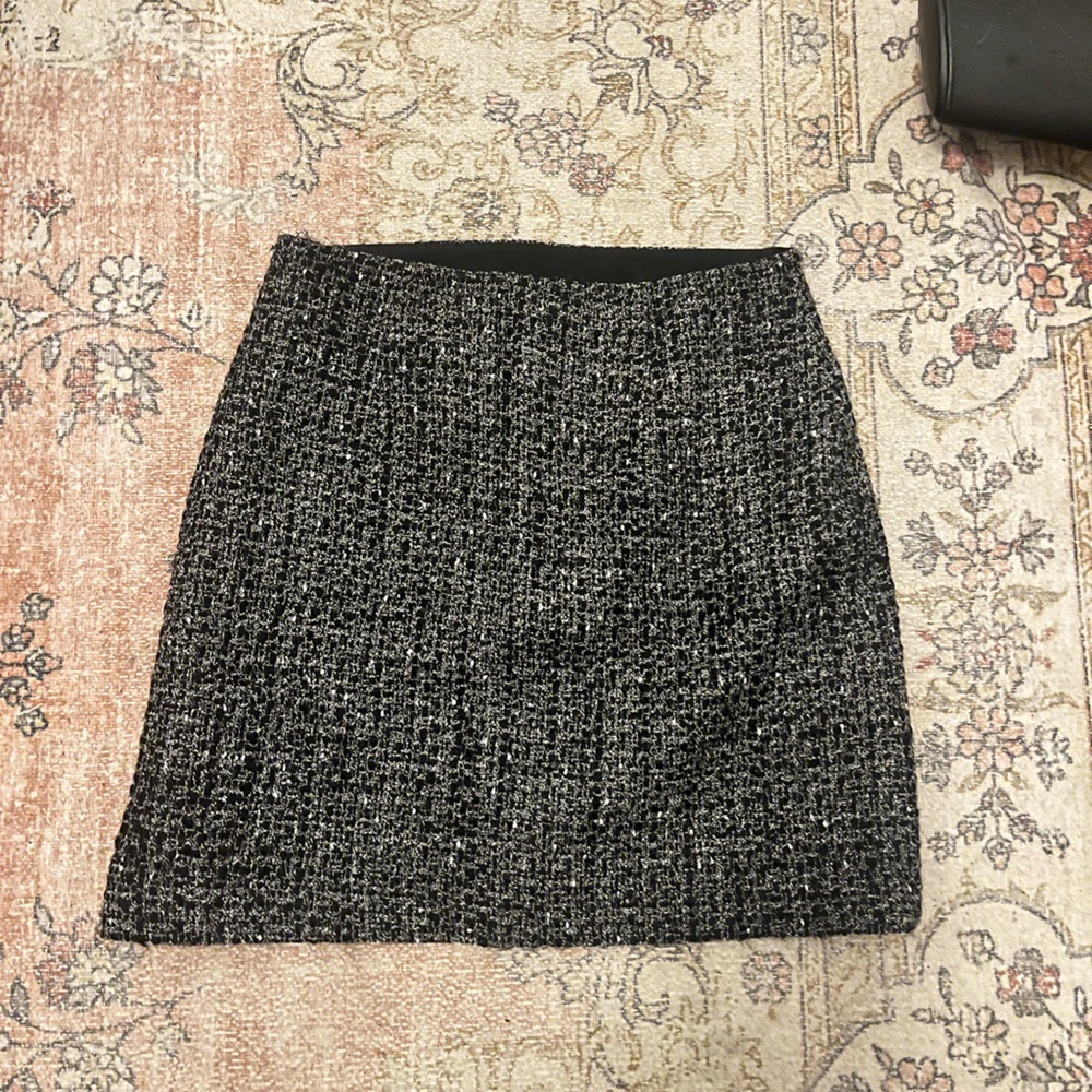 Theory pencil skirt